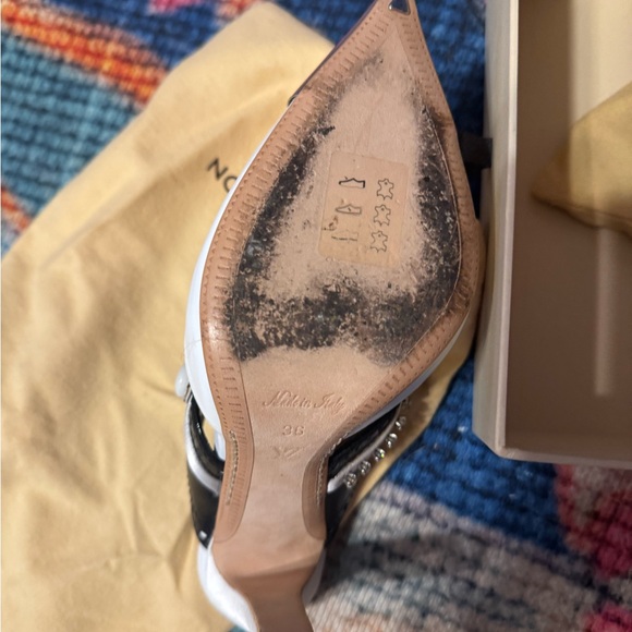 Louis Vuitton heels - Picture 8 of 11